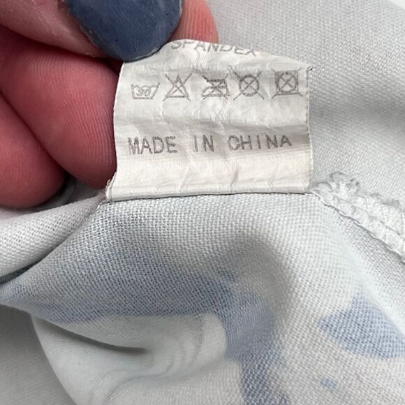 Cami XL Blue Pink Floral Lace Trim Edge Boho V Neck Romantic Lightweight Blouse - Picture 8 of 8